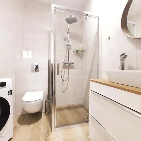 Mogilska 120d By Homeprime Apartman *