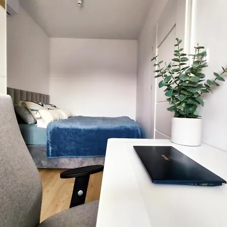 Mogilska 120d By Homeprime Appartamento *